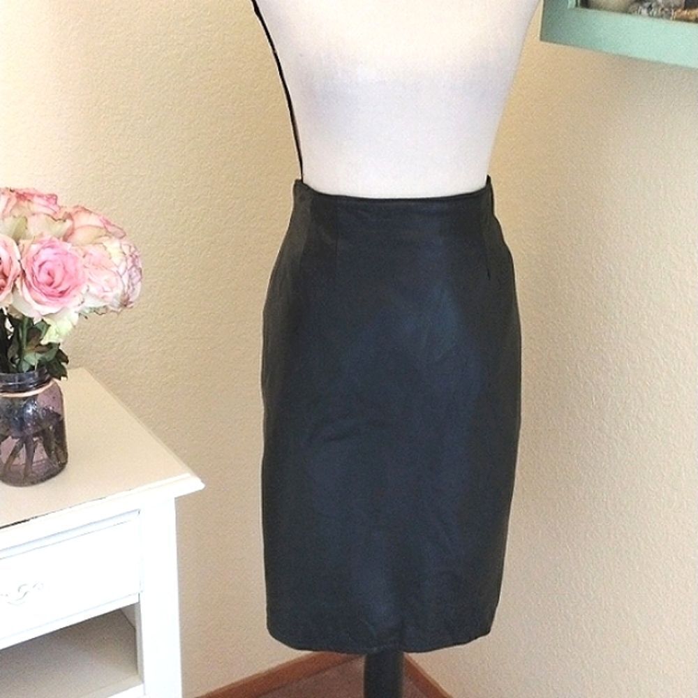 Vakko Vintage Leather Skirt